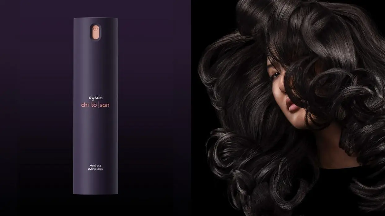 Spray de Stilizare Multifuncțional Dyson Chitosan 165ml - Formulă Non-Aerosol pentru Fixare, Refresh și Restilizare cu Tehnologia Dyson Triodetic™