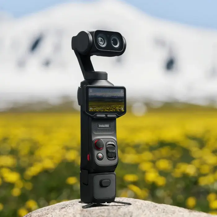Insta360 X4 360-Degree Action Camera Standard Bundle, 8K Video, 2" OLED Touchscreen, Leica Lens, FlowState Stabilization, Waterproof 10m, Black
