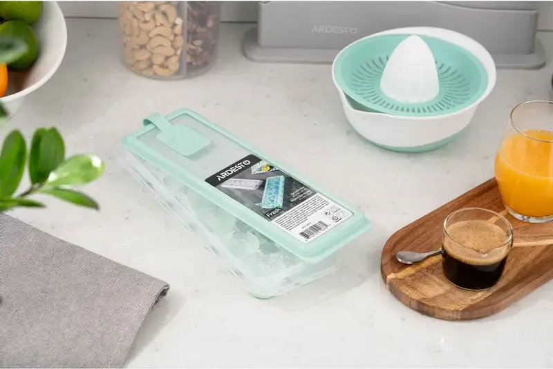 Tava pentru gheață Ardesto AR1104TP Fresh cu capac și valvă de reumplere, 12 secțiuni cilindrice, Plastic și Silicon, compatibilă cu mașina de spălat vase, 270 x 95 x 38 mm