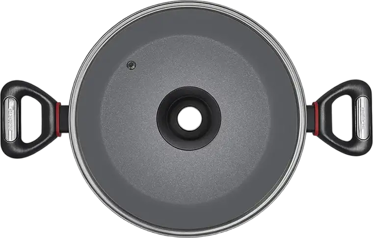 Кастрюля Polaris PRO collection-20C, алюминий с антипригарным покрытием Diamant-3X Pro, стеклянная крышка, ручки из бакелита, объем 2.4 л, диаметр 20 см, черная