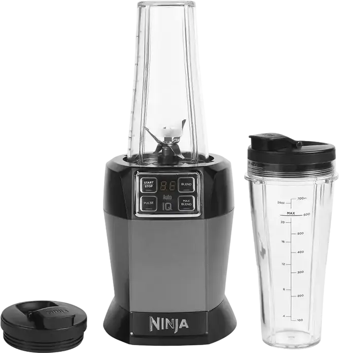 Персональный стационарный блендер Ninja BN495EU, 1000 Вт, объем 0.7 л, программы Auto-iQ, стальные лезвия Pro Extractor, LCD-дисплей, черный/серебристый