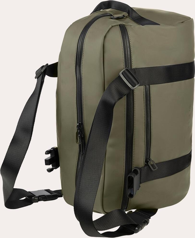 Tucano Gommo Weekender Convertible Holdall and Backpack, Water-Resistant Rubberized Polyurethane Travel Bag, 450 x 330 x 250 mm