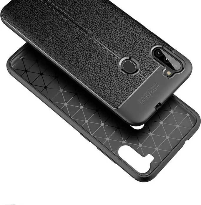 Черный чехол TPU Helmet для Samsung Galaxy A11, прозрачный гибкий противоударный кейс, тонкий защитный бампер с противоскользящим покрытием