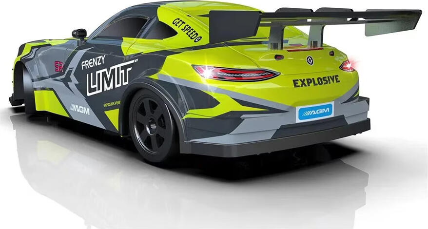 1:16 RC Drift Car AMG 4WD High Speed Remote Control Racing Car 2.4 GHz 200 km/h with Rechargeable Battery and Spare Wheels