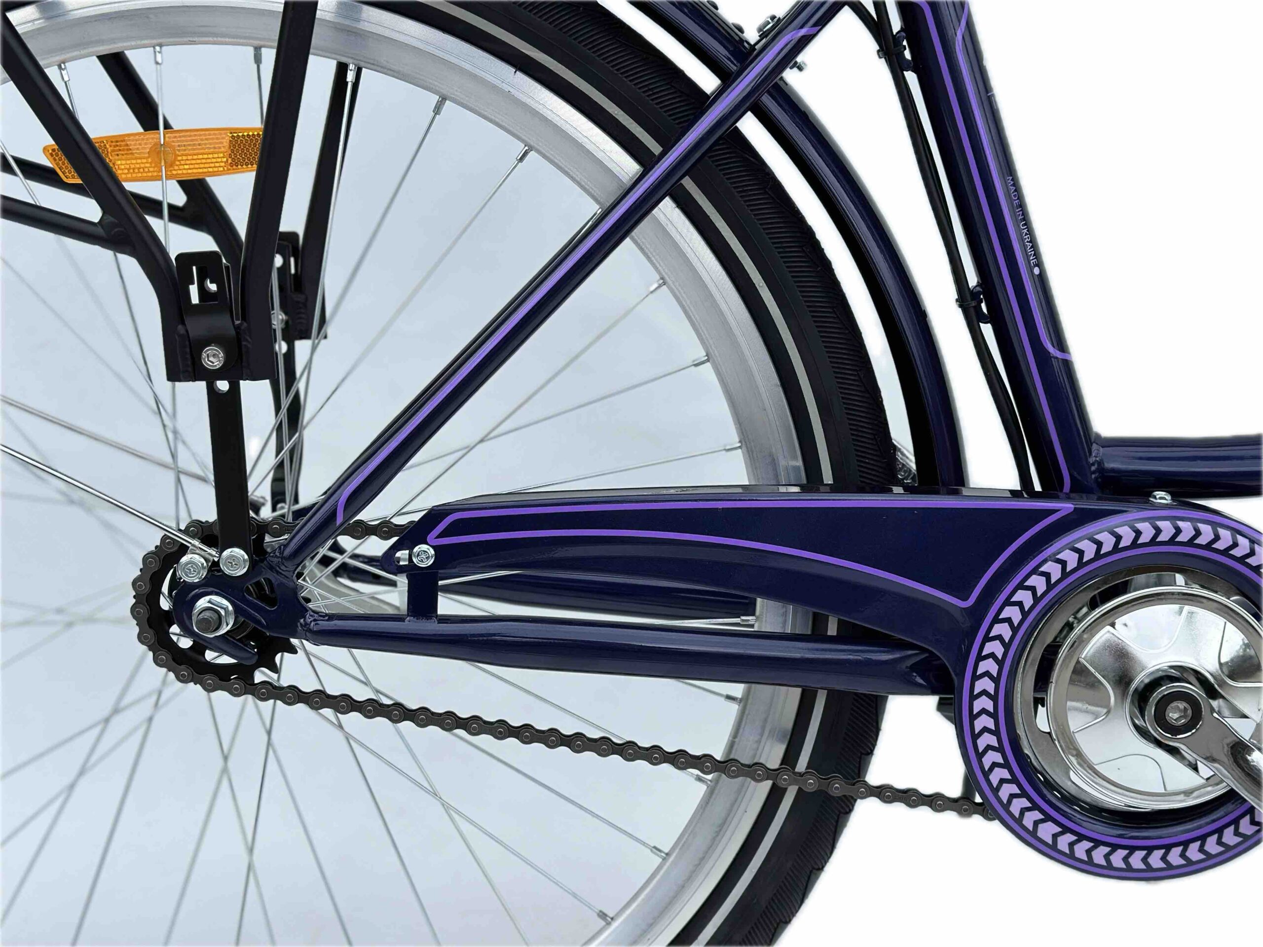 Bicicleta Electrica de Oraș Aquamarine, Motor 350W, Baterie Li-ion 36V 12.5Ah, Roți de 26 Inch, Frâne cu Disc, Componente Shimano, Cadru Oțel, Violet
