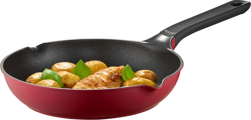 Ambition Noel Frying Pan 26 cm, Cast Aluminum with Qualum Basic Non-Stick Coating, Induction Compatible, Ergonomic Soft Touch Handle, Red