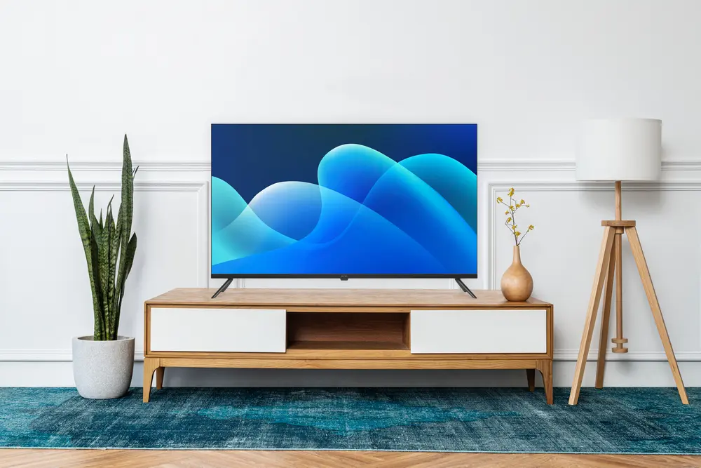KIVI 43U770QB 43 inch QLED Smart TV, 4K UHD 3840x2160, Android TV 11, 8GB Storage, Quad-Core CPU, Frameless Design, HDR, Dolby Audio, Black