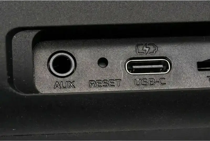Boxa Portabila Bluetooth 6.0 Mova S1 RGB, Putere 20W RMS, Rezistenta la Apa IPX7, Iluminare RGB, Cititor Card TF, Microfon Incorporat, Negru