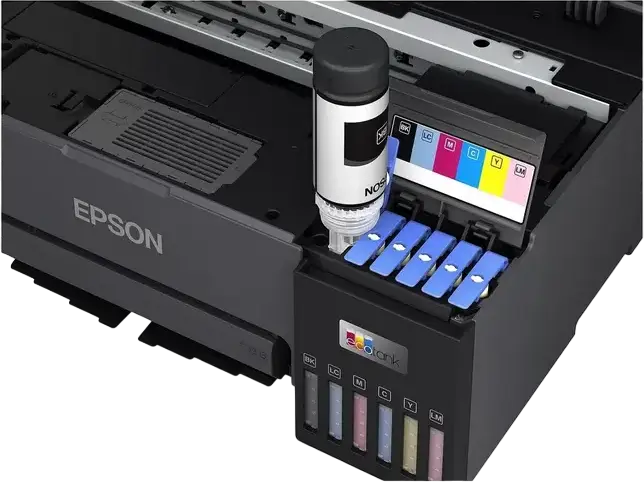 Фотопринтер Epson EcoTank L8050 A4 Wi-Fi с системой СНПЧ, 6 цветов, 5760 x 1440 DPI, безполярусная печать на CD/DVD и PVC-картах