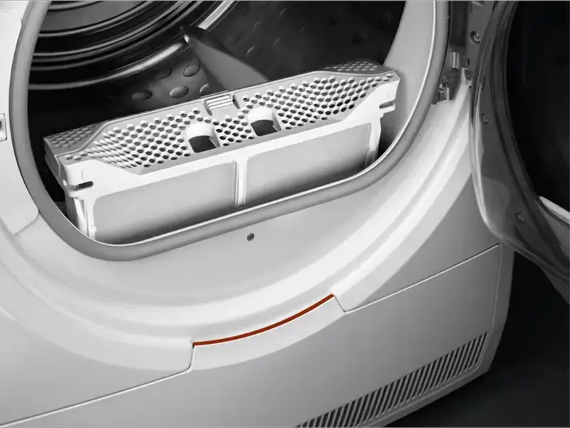 Конденсационный сушильный автомат с тепловым насосом AEG TR7182E SensiDry 7000, загрузка 8 кг, инверторный мотор, LED-дисплей, белый