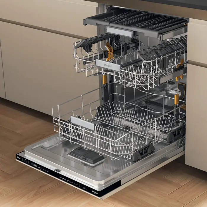 Whirlpool W7I HP42 L Built-in Dishwasher, Black, 15 Place Settings, 6th Sense Technology, PowerClean Pro, NaturalDry, 42 dB, 10 Programs, AquaStop
