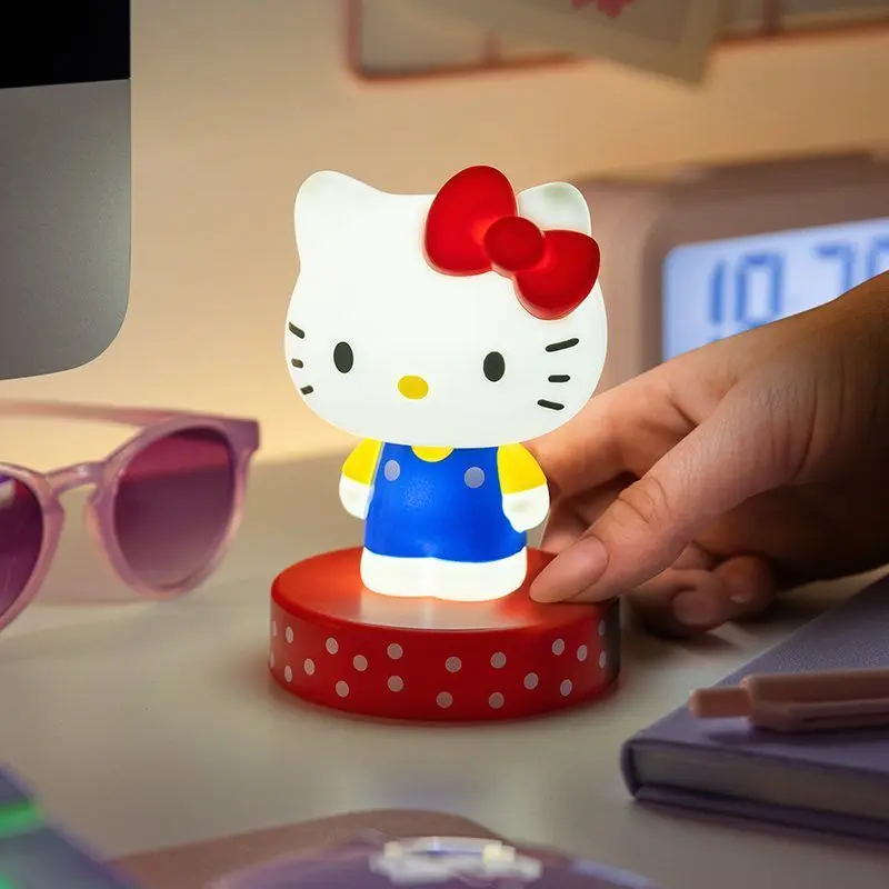Paladone Hello Kitty Icon Light, Figurina Lampa de Noapte 3D LED, Plastic, Multicolor, Inaltime 110mm, Alimentare cu Baterii, 3 Nivele de Luminozitate