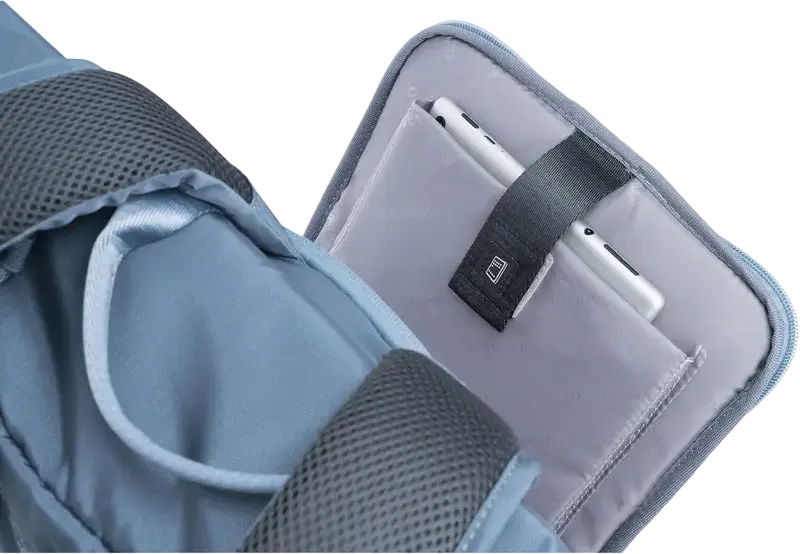 Vanguard VEO FLEX 43M Camera Backpack, Nylon, for DSLR/Mirrorless, 9.7" Tablet Pocket, Top/Side/Rear Access, Rain Cover, Blue