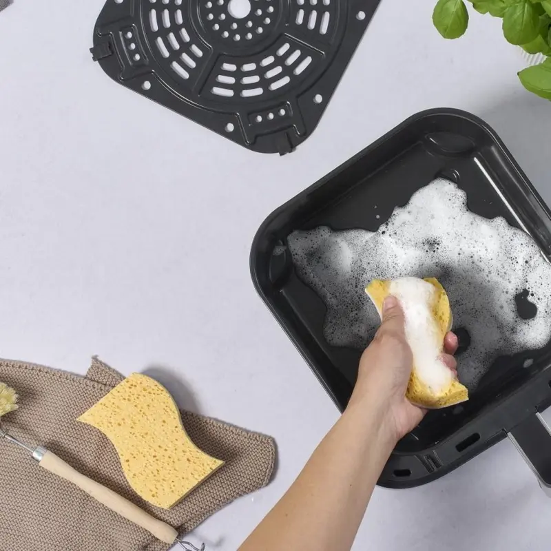 Xavax Air Fryer Cleaner 111764, Grease and Burnt Residue Removing Cleaning Foam Aerosol Spray, 300 ml