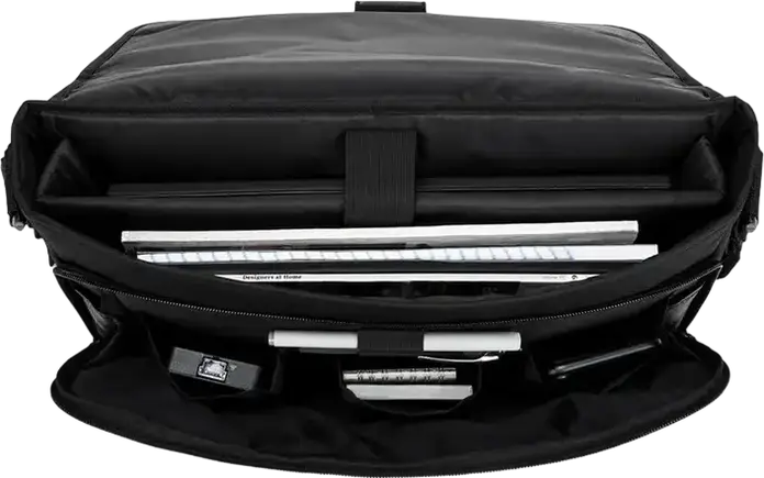 Lenovo ThinkPad Essential Messenger Bag for 15.6 inch Laptops, Water-Resistant Polyester, Black, 2 Compartments, Padded Shoulder Strap, 4X40Y95215