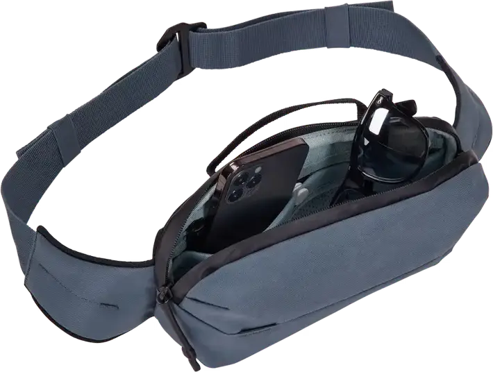 Thule Aion Waist Pack TA3205019 2L Sling Bag, Waterproof Waxed Recycled Polyester P600, Water-Resistant Zipper, Key-Clip, Bluesign Approved