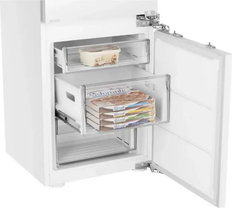 Hisense RB5B280SSWC Integrated Fridge Freezer, Total No Frost, 284L Capacity, Energy Class C, ConnectLife Wi-Fi, Metal-Tech Cooling, White
