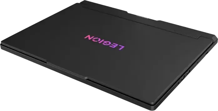 Игровой ноутбук Lenovo Legion Pro 7 16IAX10H, Intel Core Ultra 9 275HX, 32GB DDR5 RAM, SSD 1TB, NVIDIA GeForce RTX 5090 24GB, Экран 16" OLED WQXGA 240Hz, Алюминий, Без ОС