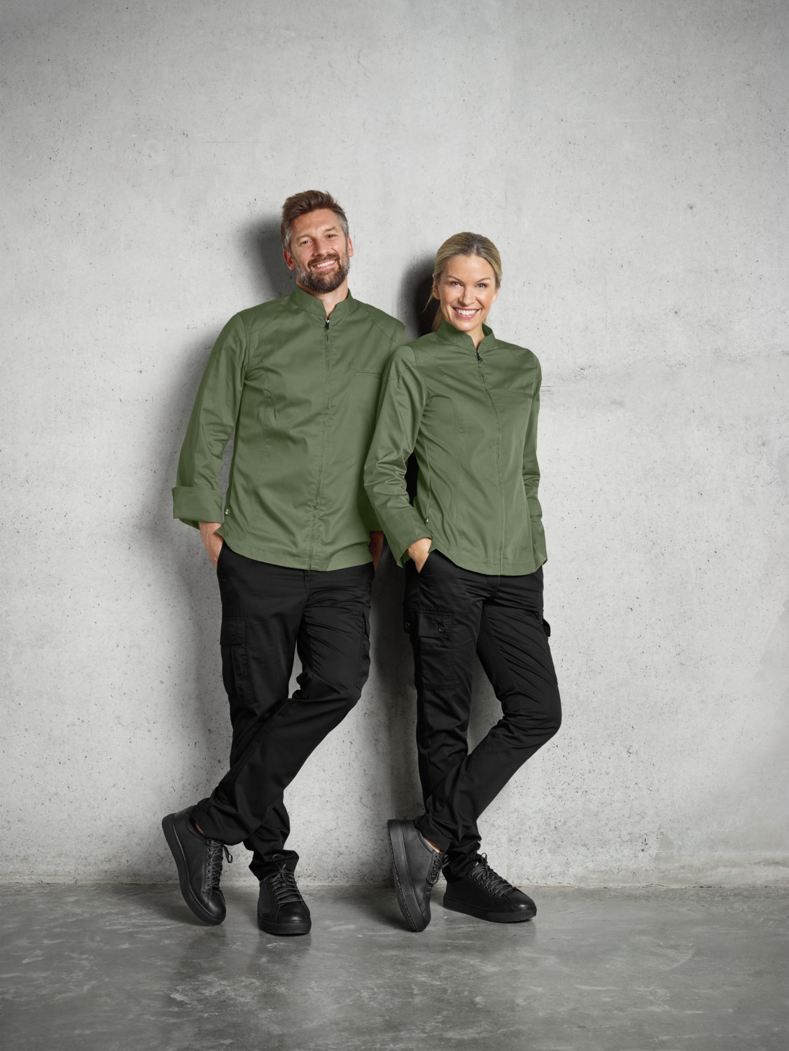Jobeline Racer Women's Sporty Lightweight Chef Jacket, Olive, Size 46, 65% Polyester 35% Cotton, Mesh Panels, Central Zipper, OEKO-TEX Standard 100