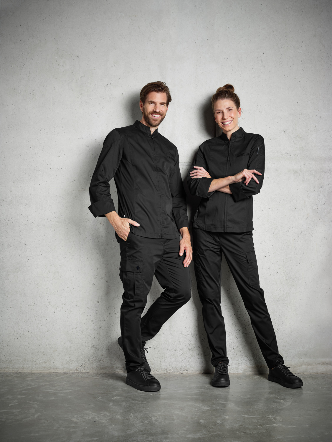 Jacket Bucatar Dame Jobeline Racer, Maneca Lunga din Poliester si Bumbac, Panouri Plasa Respirabile, Fermoar Central, Design Sportiv, Negru