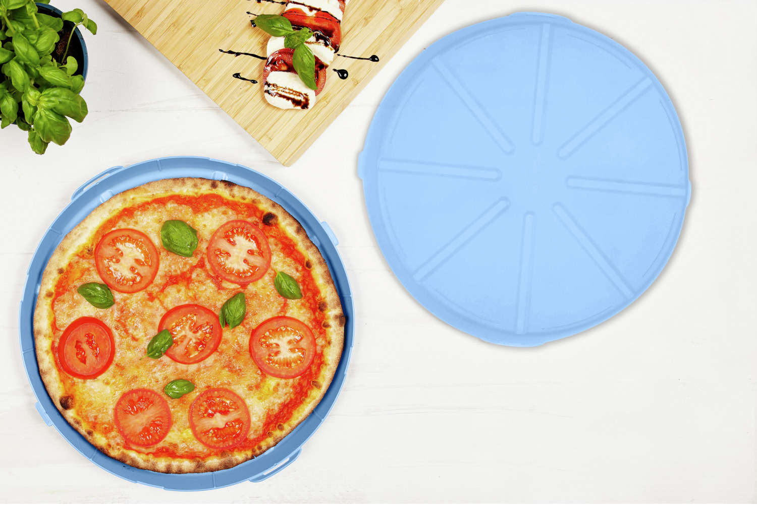 elasto REuse Yari Neo Reusable Pizza Box, Green, 35.8cm Diameter, Thermoplastic, BPA Free, Microwave and Dishwasher Safe, Climate-Positive, Recyclable