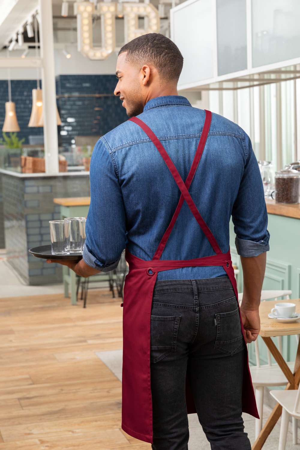 Jobeline Botero Bib Apron, Bordeaux, 88x100 cm, 65% Polyester 35% Cotton, 200 g/m², Crossed Back Straps, Tablet Pocket, Pen Tab, Washable at 60°C