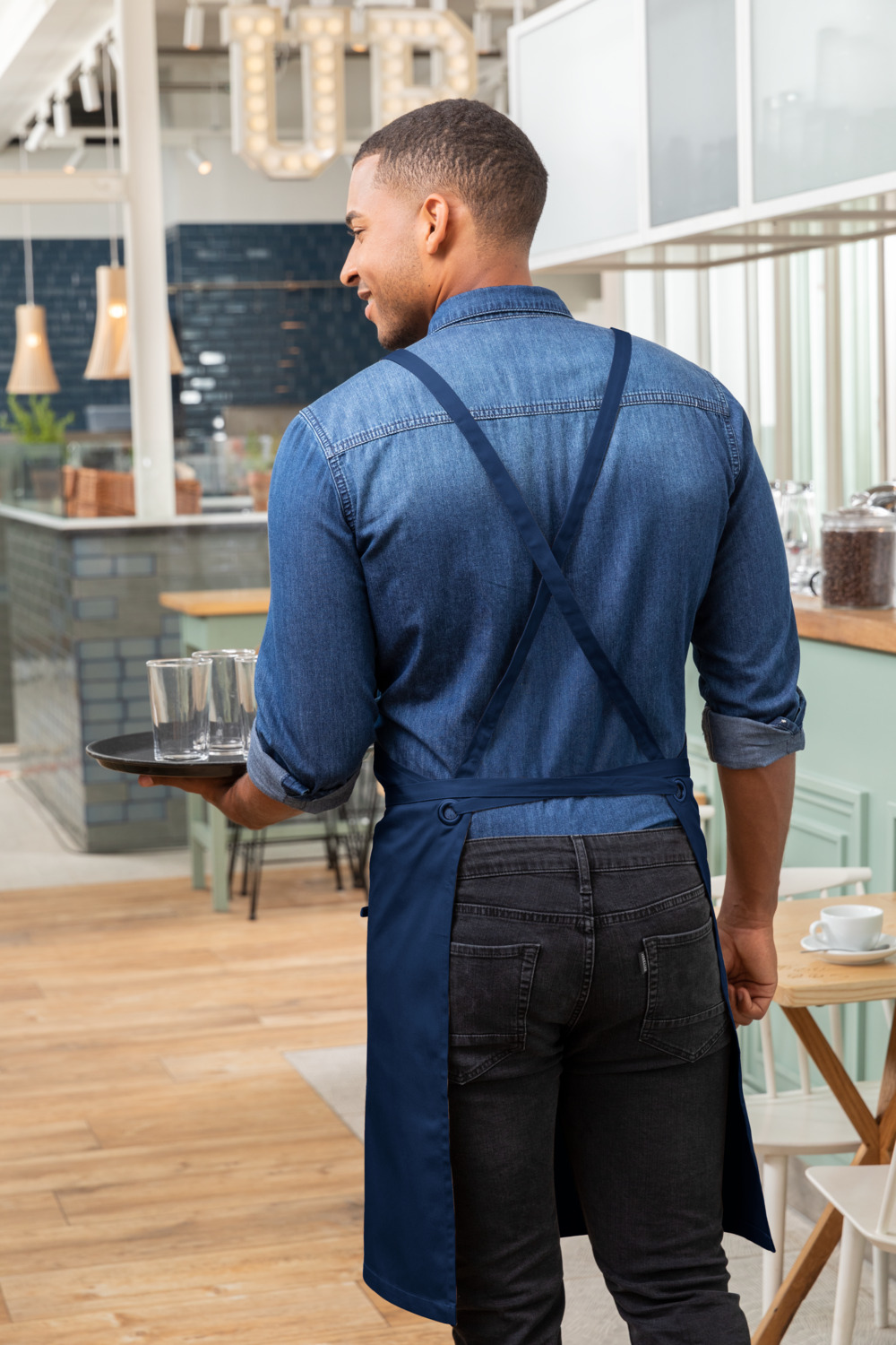 Jobeline Botero Bib Apron, Navy, 88x100 cm, 65% Polyester 35% Cotton, 200 g/m², Crossed Back Straps, Tablet Pocket, Pen Tab, Washable at 60°C