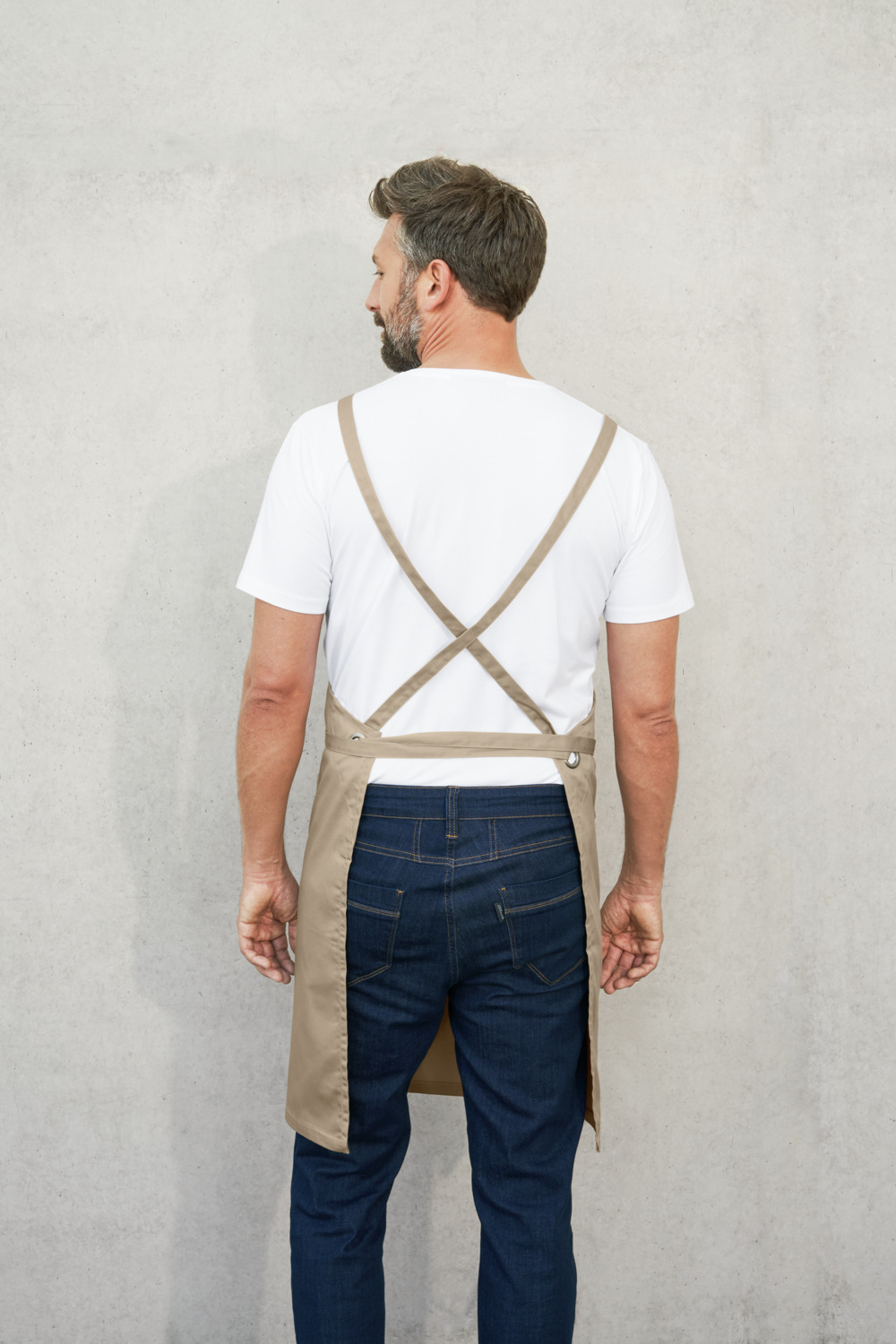 Jobeline Botero Bib Apron, sand, 88x100 cm, 65% Polyester 35% Cotton, 200 g/m², Crossed Back Straps, Tablet Pocket, Pen Tab, Washable at 60°C