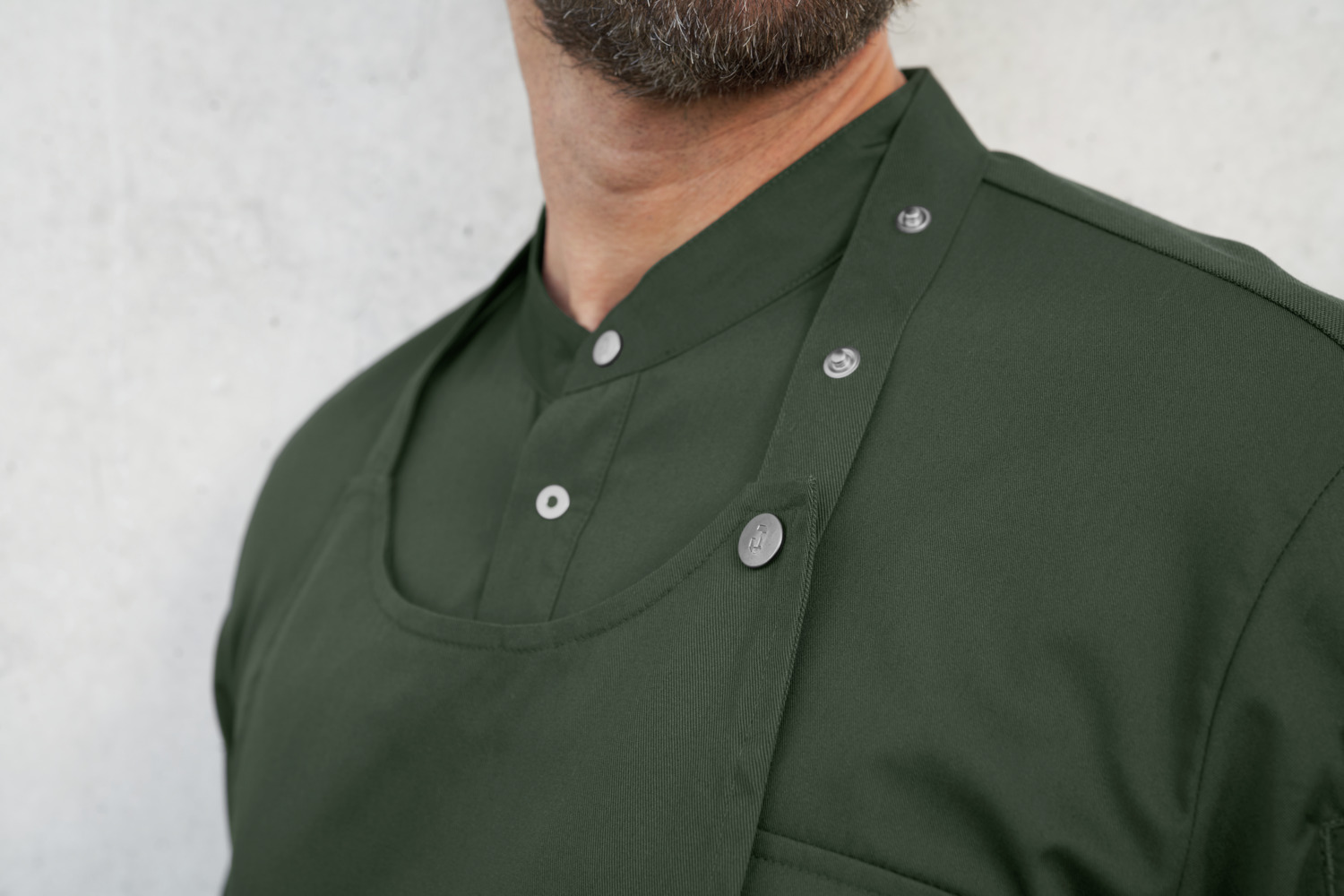 Jobeline Lenny Bib Apron, 88x80 cm, Dark Olive, 65% Polyester 35% Cotton, Round Bib, Dishcloth Loop, Adjustable Neckband, OEKO-TEX Standard 100