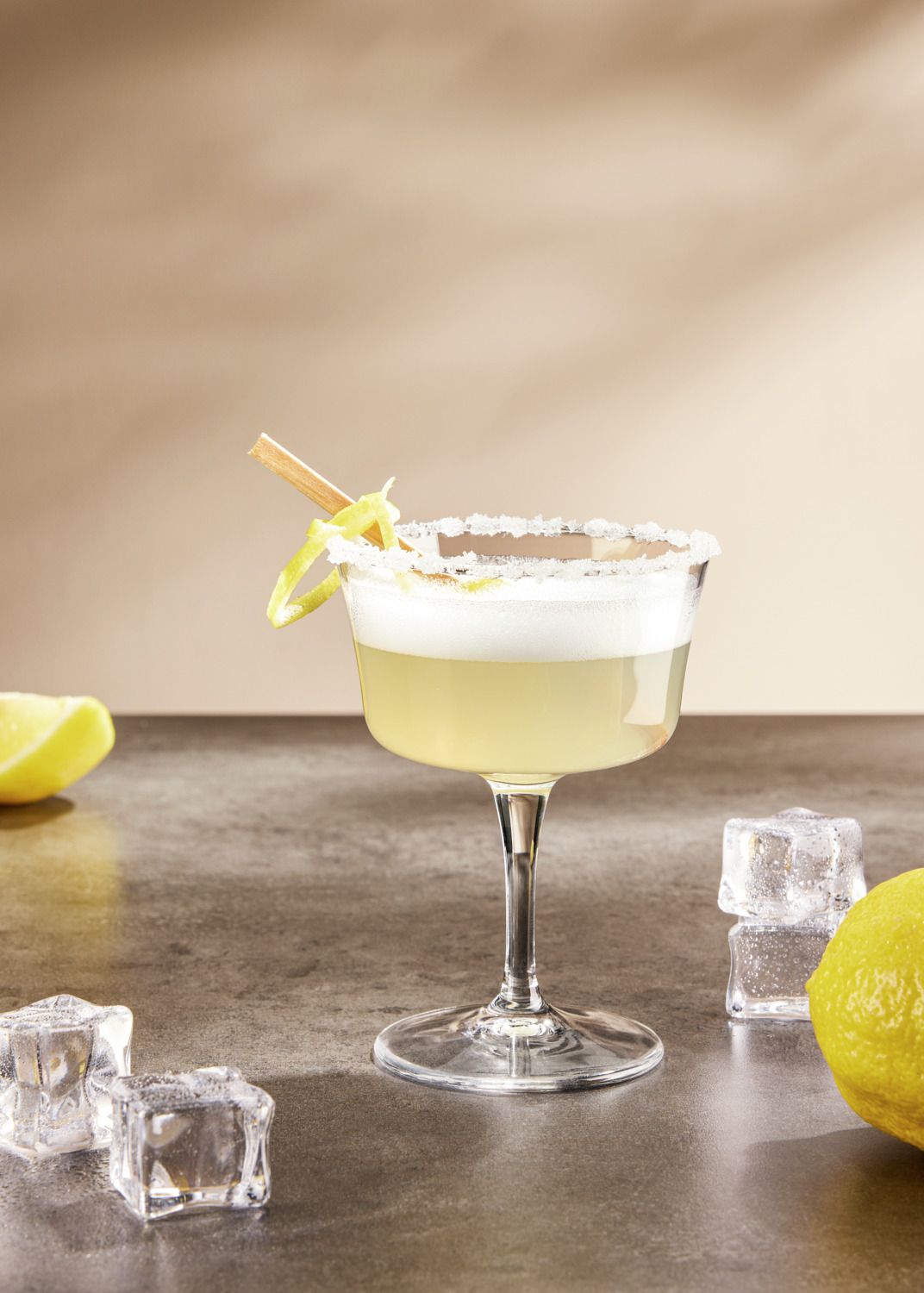 Pahar Cocktail Bormioli Rocco Fizz Sour Novec, 220 ml, Sticla Transparenta, Rezistent la Masina de Spalat Vase, Diametru 9 cm, Inaltime 12.4 cm