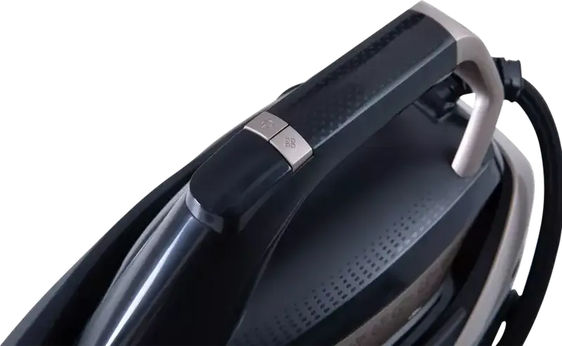 Polaris PSS7590K Steam Generator Iron, 3000W, 7.5 Bar Pressure, 450g/min Steam Boost, Pro 6 X-Slide Ceramic Soleplate, 1.6L Tank, Vertical Steaming