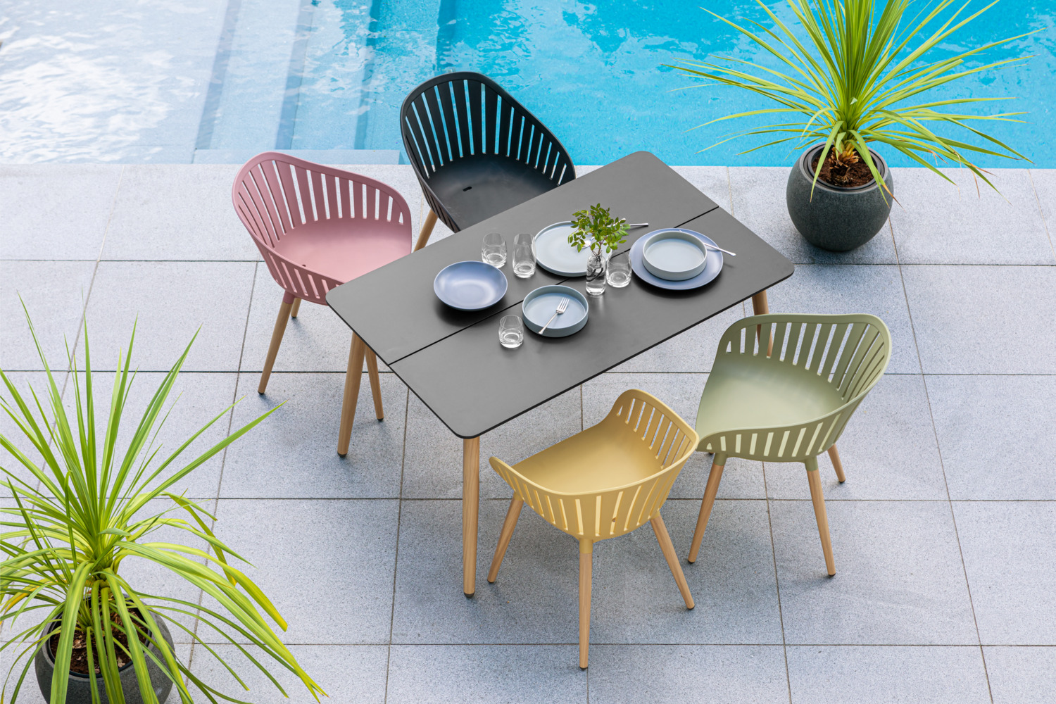VEGA Gimani Rectangular Outdoor Table, 130 cm, Duraboard Weatherproof Top, Aluminum Wood-Look Legs, UV-Resistant Professional Quality Garden Table