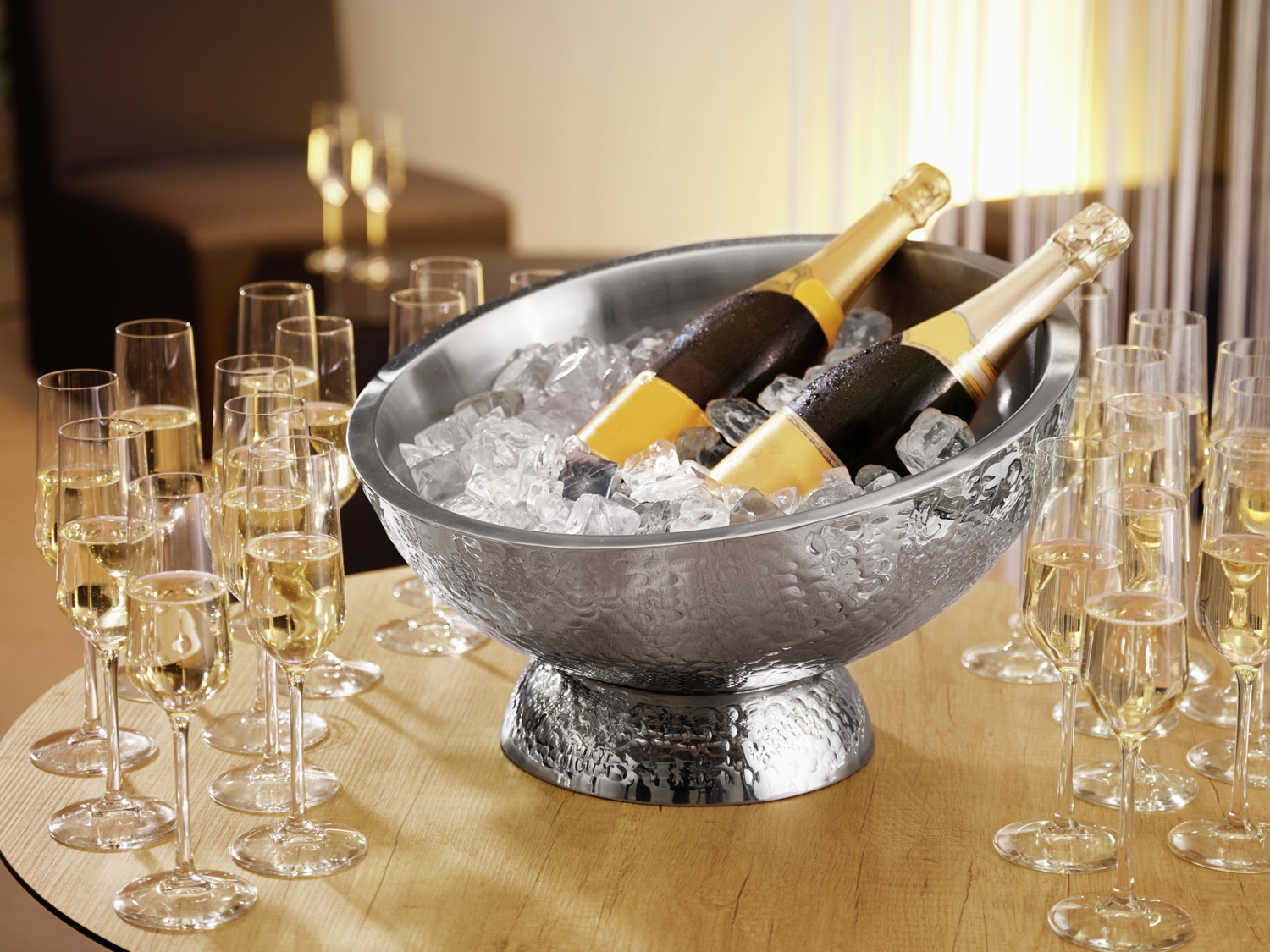 Pahare de sampanie VEGA Vinzenza, cristal de inalta calitate, 200 ml, inaltime 22.5 cm, forma zveltă pentru perlage, rezistente la masina de spalat vase, set de 6