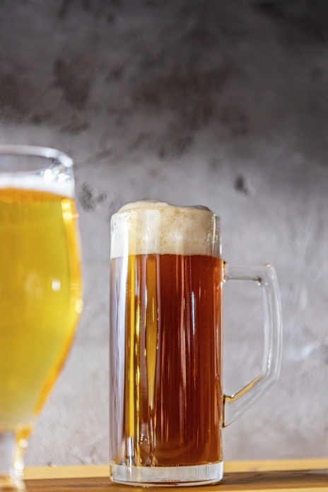 Borgonovo Reno Ottica Beer Mug, 495ml Glass Tankard with 0.5L Filling Line, Vertical Ribbed Design, Heavy Duty Transparent Glass, 17.5cm Height