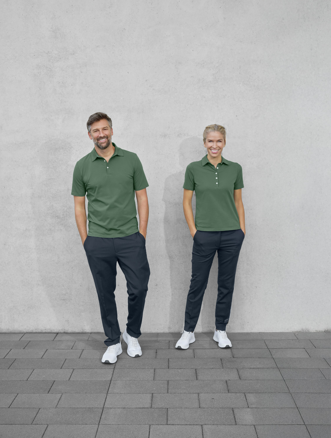JOBELINE Malme Men's Short-Sleeved Polo Shirt, 95% Cotton 5% Elastane Jersey, Three-Button Placket, Professional Catering and Hotel Wear
