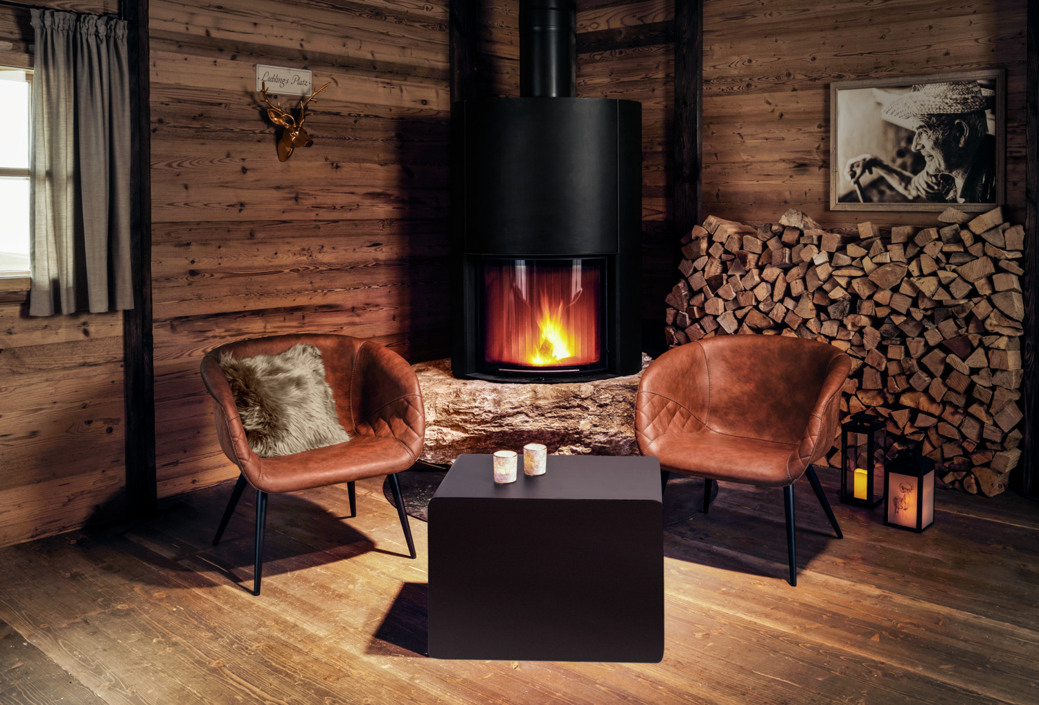 Husa perna patrata ERWIN M. LUSINI Solutions GmbH Bergen, 40x40 cm, Maro, Blana Artificiala de Inalta Calitate din Poliacrilic si Poliester, cu Fermoar, Lavabila la Masina la 30°C, 1.2 kg