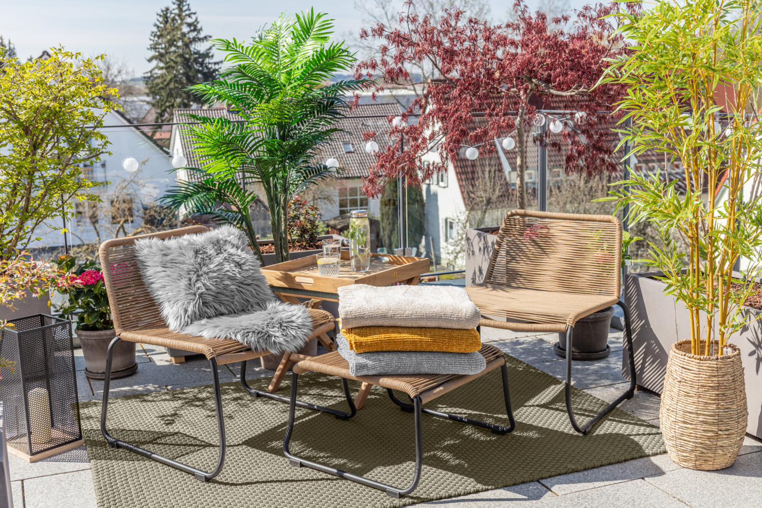 ERWIN M. LUSINI Solutions GmbH Bergen Square Cushion Cover, 40x40 cm, Grey, High-Quality Faux Fur Polyacrylic and Polyester, Zip Fastening