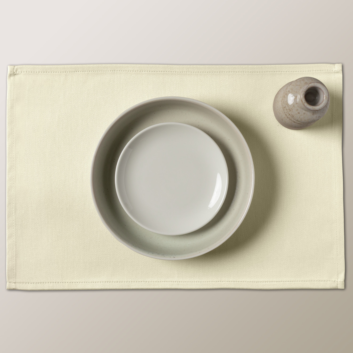 Set Servete de Masa ERWIN M. LUSINI Vivienne, 30x45 cm, Bej Sampanie, Amestec Bumbac-Poliester, Tesut Satinat, Certificare OEKO-TEX Standard 100, Rezistente