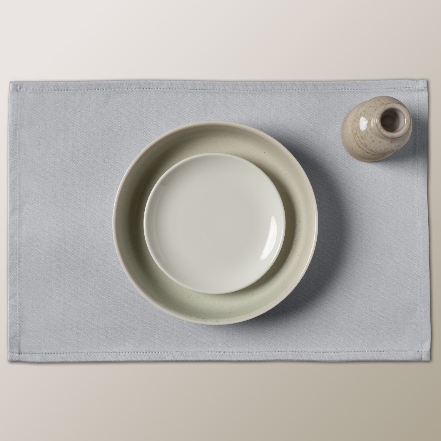 Set Servete de Masa ERWIN M. LUSINI Vivienne, 30x45 cm, Gri Deschis, Amestec Bumbac-Poliester, Tesut Satinat, Certificare OEKO-TEX Standard 100, Rezistente