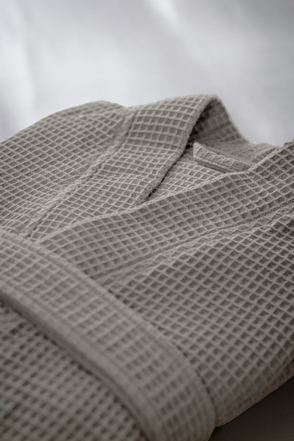Халат ERWIN M. LUSINI Mino, 100% чистый хлопок, вафельное пике, крой кимоно, рукава 7/8, OEKO-TEX Standard 100, для отелей и спа-центров