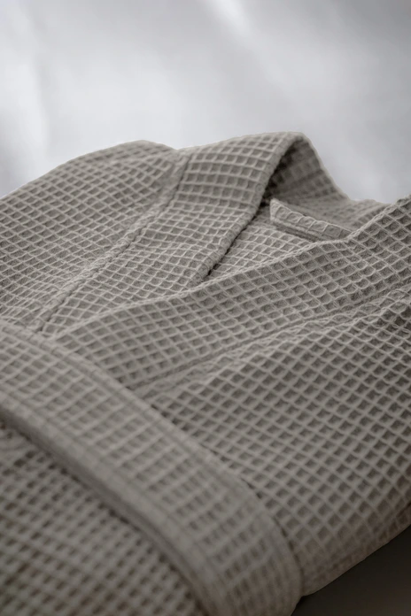Халат ERWIN M. LUSINI Mino, 100% чистый хлопок, вафельное пике, крой кимоно, рукава 7/8, OEKO-TEX Standard 100, для отелей и спа-центров