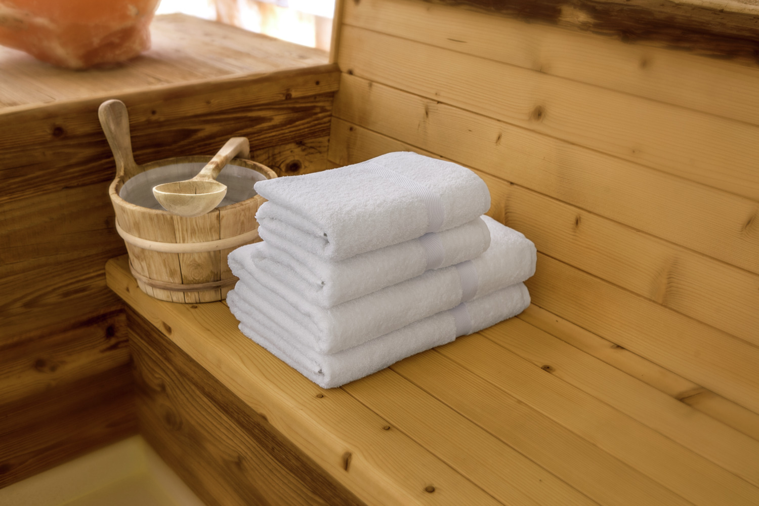 ERWIN M. LUSINI Solutions GmbH Face towel Valencia Uni Seiftuch Valencia Uni Face towel Valencia Uni; 30x30 cm (WxL); white; 5 piece / pack Seiftuch Valencia Uni; 30x30 cm (BxL); weiß; 5 Stück / Pack 100% cotton. Weight approx. 460 g/m². First-class walk  terry face towel in numerous colors. extremely durable, absorbent and easy to clean. Cuddly soft top quality, dimensionally stable and no warping of the border. Excellent to combine. Personalization possible. 100 % Baumwolle. Gewicht ca. 460 g/m². Erstklassiges Walkfrottier Seiftuch in zahlreichen Farben. Äußerst strapazierfähig, saugfähig und pflegeleicht. Kuschelweiche Spitzenqualität, formstabil und kein Verziehen der Borte. Hervorragend zu kombinieren. Personalisierung möglich.