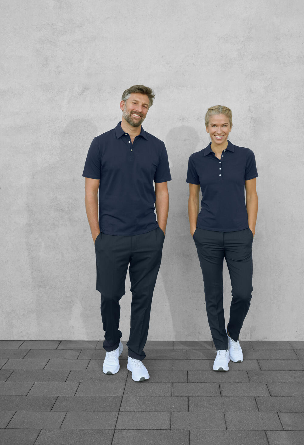JOBELINE Malme Men's Short-Sleeved Polo Shirt, 95% Cotton 5% Elastane Jersey Fabric, Three-Button Placket and Side Slits, Professional Uniform