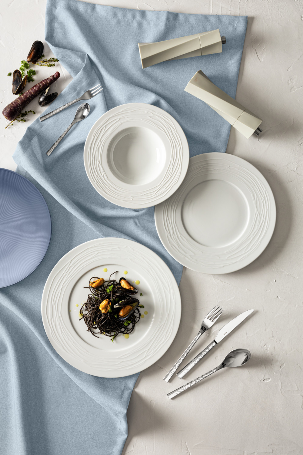 VEGA Taifun Porcelain Flat Plate, 23 cm, 6 pcs, White with Extravagant Relief Rim Pattern, Dishwasher and Microwave Safe