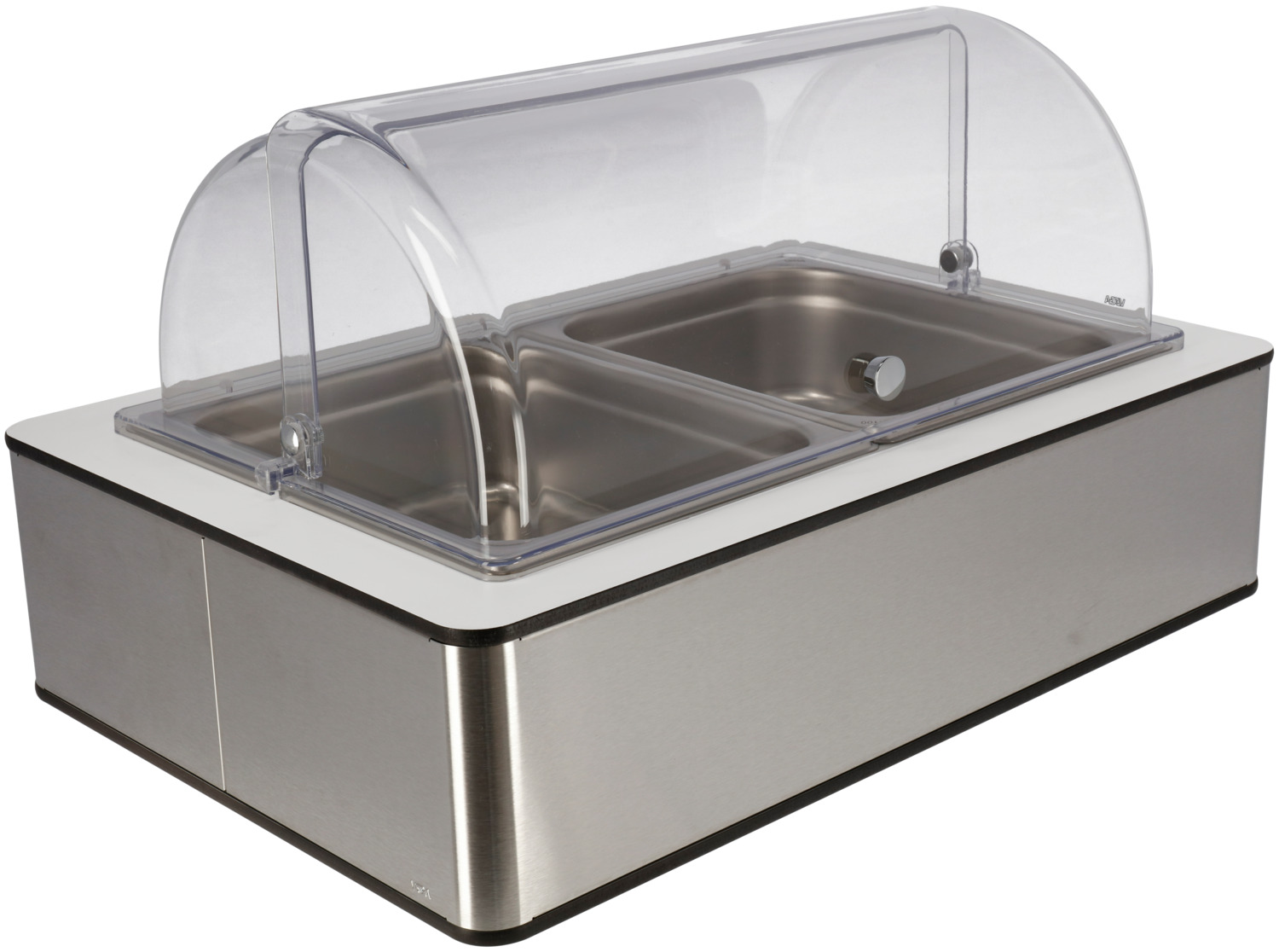 VEGA LUSINI Solutions GmbH Buffet display cabinet Fundale high, 10 cm, 2x GN 1/2, stain Buffetvitrine Fundale hoch, 10 cm, 2x GN 1/2, Edelstahl Buffet display cabinet Fundale high, 10 cm, 2x GN 1/2, stainless steel; GN 1/1, 63x42.5x33.9 cm (LxWxH); stainless steel/white/transparent; rectangular Buffetvitrine Fundale hoch, 10 cm, 2x GN 1/2, Edelstahl; GN 1/1, 63x42.5x33.9 cm (LxBxH); edelstahl/weiß/transparent; rechteckig The Fundale buffet display cabinet combines high-quality materials, sophisticated design and maximum functionality for gastronomy, catering and buffet solutions. The housing is made of brushed 18/10 stainless steel with an elegant laminate panel, which guarantees durability, stability and hygienic surfaces. The base tray made of high-quality plastic is heat-resistant up to 70 °C, while the polyethylene ice pack reliably ensures long-lasting cooling of food and drinks. Two 10 cm deep GN containers 1/2 made of 18/10 chrome-nickel stainless steel are included. They are rustproof, dishwasher-safe, have practical stacking lugs, reinforced corners and edges and a litre scale for easy portioning. The unbreakable Sturgis roll-top lid made of high-quality Tritan (BPA-free) ensures quiet and convenient opening and closing thanks to its non-slip rubberised stop. The refrigerated display case combines aesthetic design, practical handling and professional cooling performance in a durable and hygienic system. Advantages and features: * High-quality materials: 18/10 stainless steel, laminate panel, Tritan roll-top hood * Plastic base tray, heat-resistant up to 70 °C * Polyethylene ice pack for long-lasting cooling * 2x 10 cm deep GN containers 1/2 made of 18/10 chrome-nickel stainless steel, rustproof, dishwasher-safe, stackable, with litre scale * Unbreakable roll-top lid with non-slip rubberised stop * Ideal for buffets, catering, gastronomy and events * Professional design, durable, hygienic and easy to clean Die Buffetvitrine Fundale kombiniert hochwertige Materialien, durchdachtes Design und maximale Funktionalität für Gastronomie, Catering und Buffetlösungen. Das Gehäuse besteht aus gebürstetem Edelstahl 18/10 mit eleganter Laminatblende, was Langlebigkeit, Stabilität und hygienische Oberflächen garantiert. Die Basisschale aus hochwertigem Kunststoff ist hitzebeständig bis 70?°C, während der Kühlakku aus Polyethylen zuverlässig für langanhaltende Kühlung von Speisen und Getränken sorgt. Zwei 10?cm tiefe GN-Behälter 1/2 aus Chrom-Nickel-Edelstahl 18/10 sind im Lieferumfang enthalten. Sie sind rostfrei, spülmaschinenfest, verfügen über praktische Stapelnocken, verstärkte Ecken und Kanten sowie eine Literskala zur einfachen Portionierung. Die bruchsichere Rolltophaube Sturgis aus hochwertigem Tritan (BPA-frei) sorgt dank rutschfester Anschlagsgummierung für ein leises und komfortables Öffnen und Schließen. So vereint die Kühlvitrine ästhetisches Design, praktische Handhabung und professionelle Kühlleistung in einem langlebigen und hygienischen System. Vorteile und Eigenschaften: * Hochwertige Materialien: Edelstahl 18/10, Laminatblende, Tritan-Rolltophaube * Basisschale aus Kunststoff, hitzebeständig bis 70?°C * Kühlakku aus Polyethylen für langanhaltende Kühlung * 2x 10?cm tiefe GN-Behälter 1/2 aus Chrom-Nickel-Edelstahl 18/10, rostfrei, spülmaschinenfest, stapelbar, mit Literskala * Bruchsichere Rolltophaube mit rutschfester Anschlagsgummierung * Ideal für Buffets, Catering, Gastronomie und Events * Professionelles Design, langlebig, hygienisch und pflegeleicht