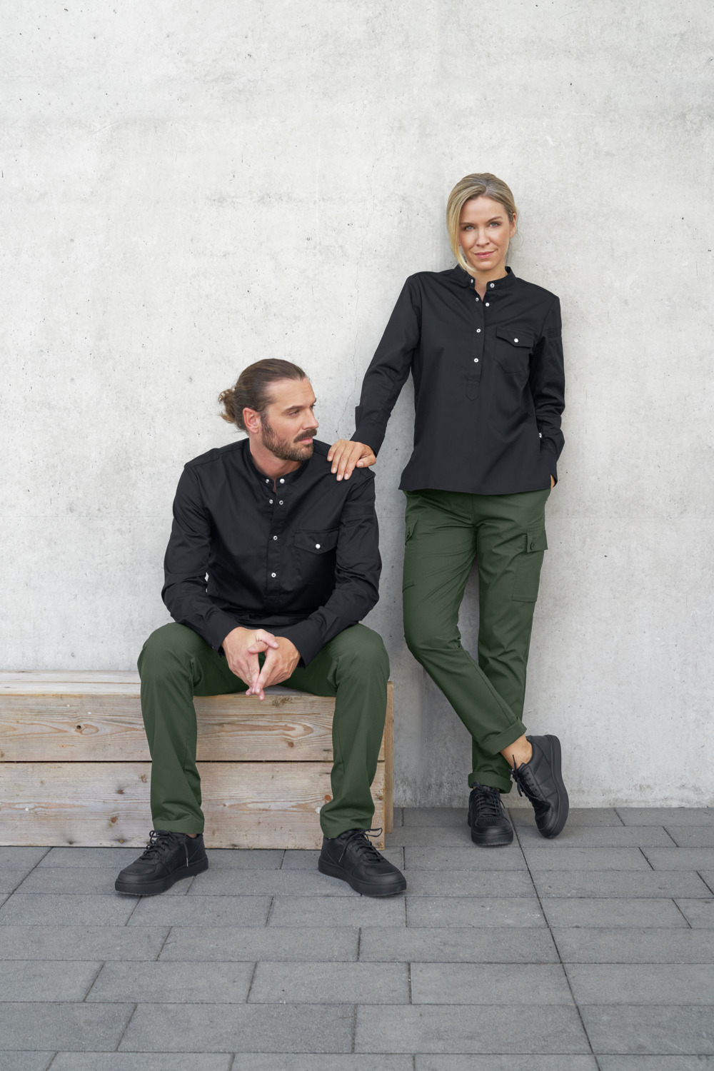 JOBELINE Women's Chef Trousers Cargo Ripstop 23.HDE.44540, Elasticated Waist, 2 Cargo Pockets, Ripstop Fabric, OEKO-TEX Standard 100