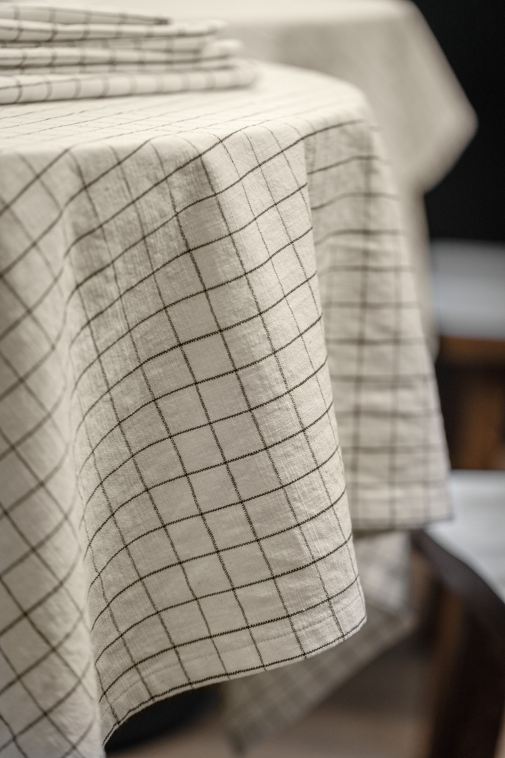 ERWIN M. LUSINI Skan Tablecloth Fabric by the Metre, 100% Cotton, 160 cm Width, Small Check Pattern, Linen Look, OEKO-TEX Standard 100