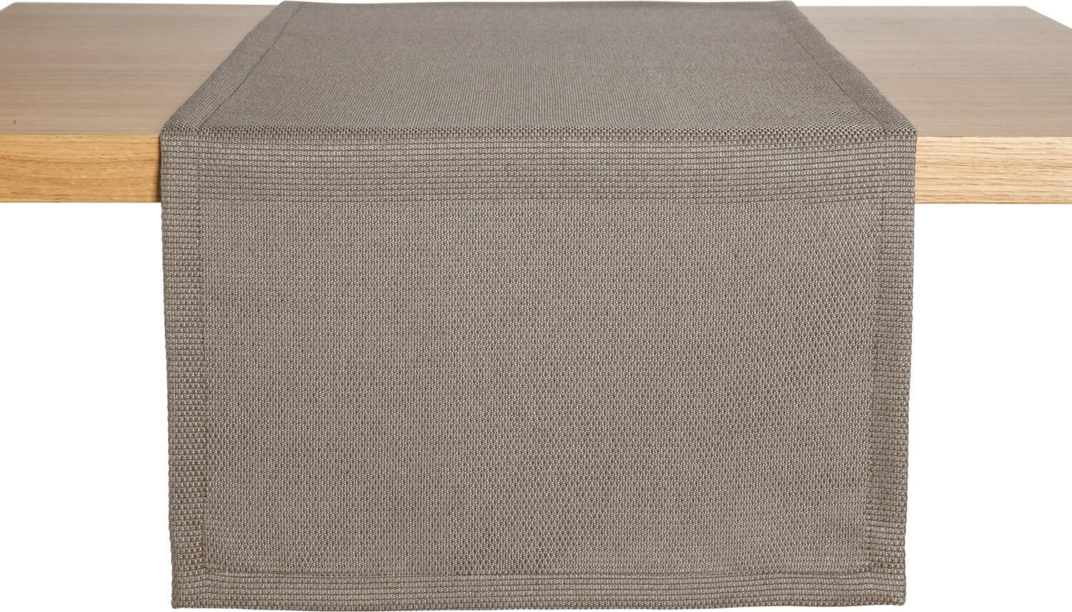 ERWIN M. LUSINI Solutions GmbH Table runner Ambita Jacquard Tischläufer Ambita Jacquard Table runner Ambita Jacquard; 40x130 cm (WxL); taupe; rectangular Tischläufer Ambita Jacquard; 40x130 cm (BxL); taupe; rechteckig 100% polyester. Weight approx. 270 g/m². Timeless table runner made of fabric with structure. High quality envelope hem. High lightfastness. Stain resistant finish. Can be combined with Ambita smooth. Suitable for indoor and protected outdoor use. Particularly easy-care, hard-wearing and quick-drying. Personalization possible. 100 % Polyester. Gewicht ca. 270 g/m². Zeitloser Tischläufer aus Gewebe mit Struktur. Hochwertiger Kuvertsaum. Hohe Lichtechtheit. Fleckschutz-Ausrüstung. Kombinierbar mit Ambita glatt. Für den Innen- und geschützten Außenbereich geeignet. Besonders pflegeleicht, strapazierfähig und schnell trocknend. Personalisierung möglich.