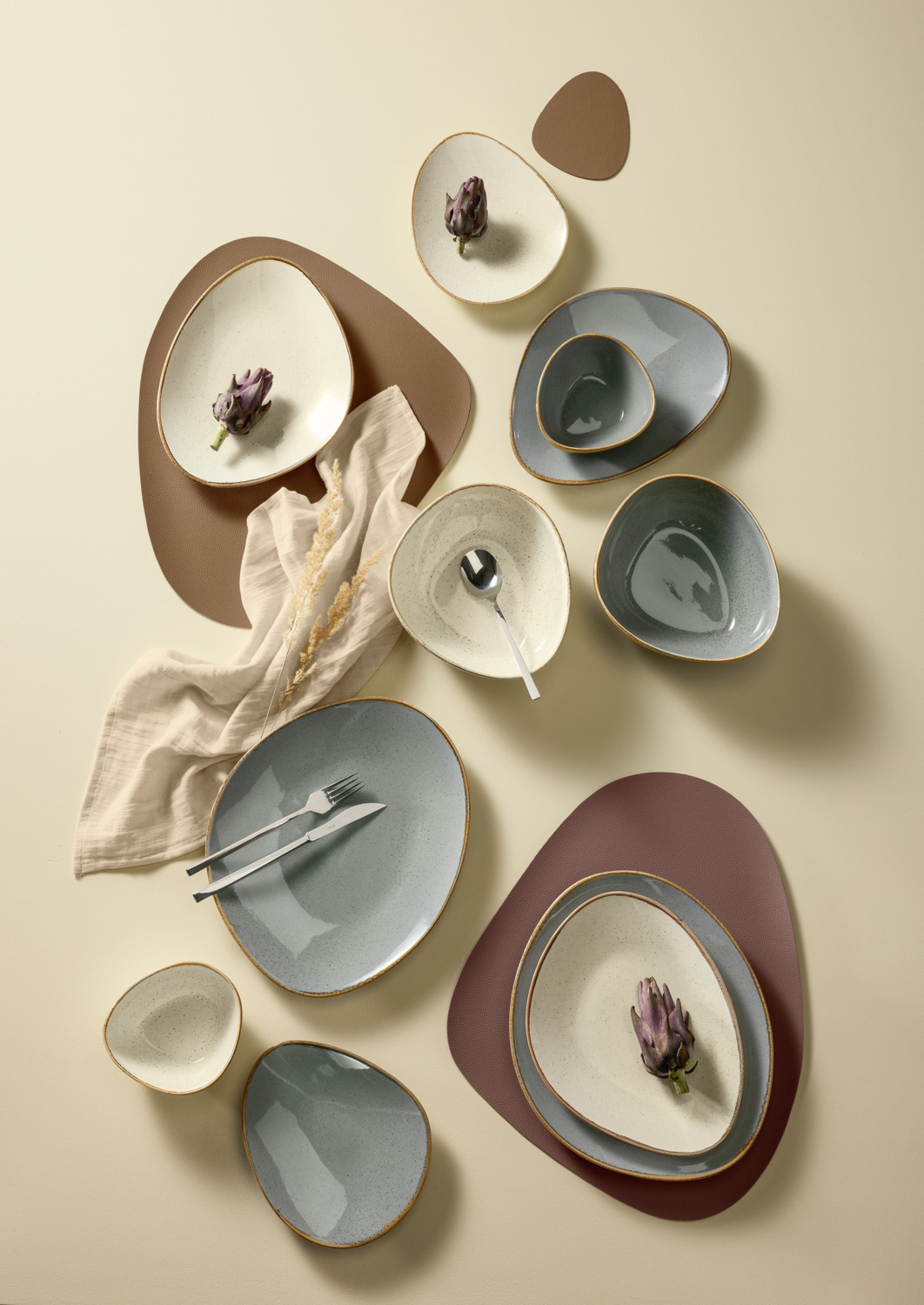 VEGA Sidina Organic Porcelain Flat Plate, Grey, 21 x 17.7 cm, Artisan Design, Dishwasher and Microwave Safe, Professional Catering