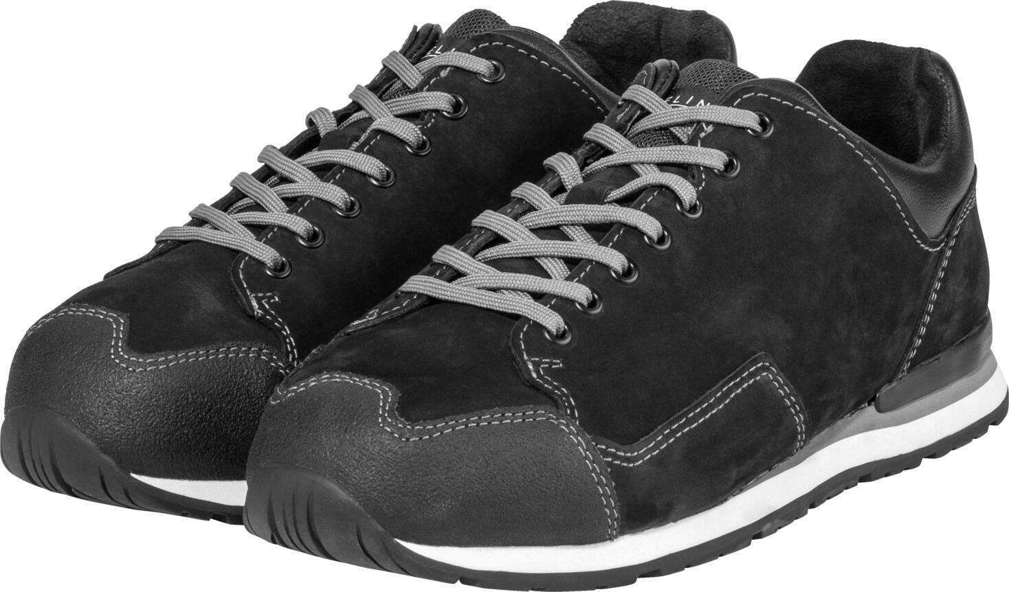 JOBELINE LUSINI Solutions GmbH Safety shoe Trainer Pro with aluminum toe cap Sicherheitsschuh Trainer Pro mit Alukappe Safety shoe Trainer Pro with aluminum toe cap; Size EU 36; black Sicherheitsschuh Trainer Pro mit Alukappe; Schuhgröße 36; schwarz Upper: 100% leather, lining: 100% goatskin. Black suede safety shoe for men and women. With aluminum safety toe cap, corresponds to safety class S2 (standard EN ISO 20345:2011). Water-repellent, with leather lining for an optimum foot climate and removable, washable OrthoLite® insole for optimum arch support. The slip-resistant EVA sole with rubber outsole complies with the SRC standard. It offers optimum traction on damp and slippery floors, has an antistatic effect and is resistant to oils and greases. Supplied with shoehorn, shoe bag and additional pair of laces in black. Obermaterial: 100 % Leder, Innenfutter: 100 % Ziegenleder. Schwarzer Sicherheitsschuh aus Wildleder für Damen und Herren. Mit Alu-Sicherheitskappe, entspricht der Sicherheitsklasse S2 (Norm EN ISO 20345:2011). Wasserabweisend, mit Lederfutter für ein optimales Fußklima und herausnehmbarer, waschbarer Innensohle von OrthoLite® zur optimalen Unterstützung des Fußgewölbes. Die rutschhemmende EVA-Sohle mit Gummi-Laufsohle entspricht dem SRC-Standard. Sie bietet optimale Bodenhaftung auf feuchten und rutschigen Böden, wirkt antistatisch und ist resistent gegen Öle und Fette. Lieferung inkl. Schuhlöffel, Schuhbeutel und zusätzlichem Paar Schnürsenkel in Schwarz.